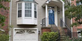 Beautifully Updated three-bedroom, 2.5-bath townhouse in Sterling, Va Gallery 1