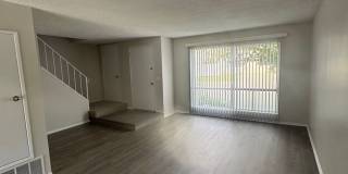 COMING SOON! 3 Bed + 1.5 Bath Townhouse Gallery 3