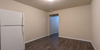 Great 1-Bedroom, 1-Bath Apartment In Springfield With On-site Laundry! Great 1-Bedroom, 1-Bath Apartment In Springfield With On-site Laundry! Gallery 3