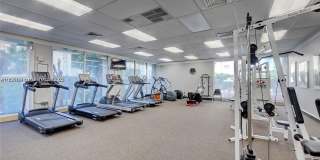 300 Bayview Dr Gallery 26