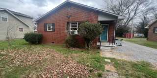 Three bedroom home with XL garage! Gallery 1