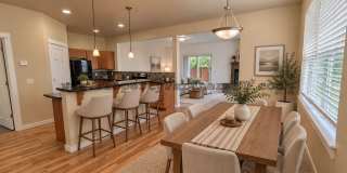 Brand New Remodel 4 Bed 2.5 Bath Upgraded Townhome Gallery 1