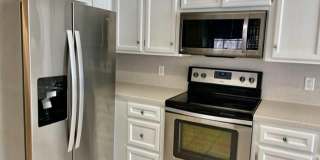 212 Landsburg Gallery 10