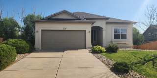 Fantastic, updated- 4 bedroom near base! Gallery 1