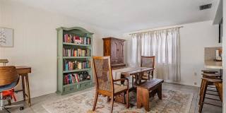 Beautiful and Spacious 2 bedroom 2 bath home Gallery 5
