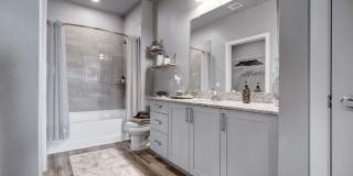 Linden at The Rim Linden at The Rim Gallery 10