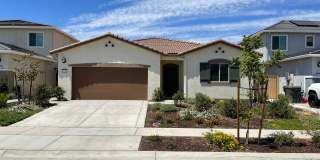 Large Clean Executive 4 Bedroom, 2.5 Bathroom, 2000 Sqft. Home for Lease Large Clean Executive 4 Bedroom, 2.5 Bathroom, 2000 Sqft. Home for Lease Gallery 1
