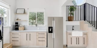 Sheridan Ocean Club Apartments Gallery 16