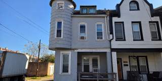 Spacious 3 Bedroom with Bonus Room Located on the West End of Lancaster Gallery 1