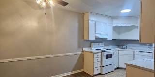 1309 East 21st Gallery 1