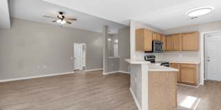 Charming 3-Bedroom Home in a Great Neighborhood with Pool & Park Access! Gallery 7