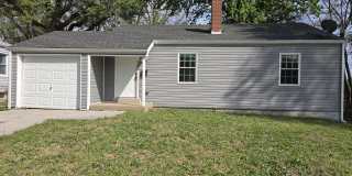 100 N New Florissant Rd Gallery 1