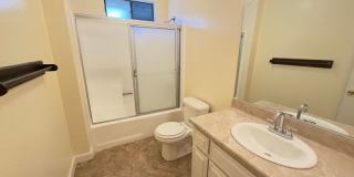 539 N Alameda Ave Gallery 11