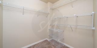 Beautiful two story home in Northgate Gallery 14