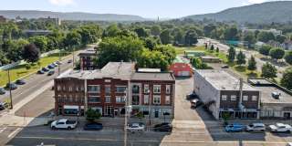 13-15 South Washington Street - 2B Gallery 1