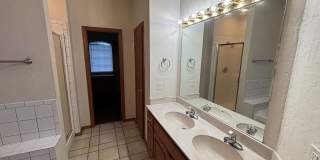 2207 Burdick an Ideal Home Gallery 13