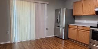 3 BR/2.5BA | Newly Renovated Single Family Home | 1-Car Covered Parking | Fenced backyard! Gallery 7
