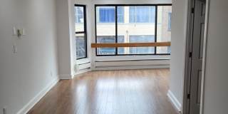 217 Hanover St Gallery 4