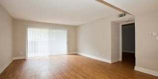 Indian Oaks Apartments Gallery 9
