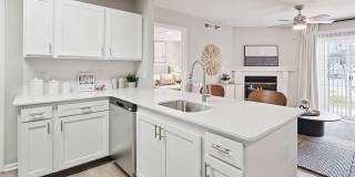 Polo Club Apartments Gallery 2