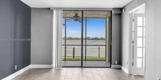 109 Lake Emerald Dr Gallery 14