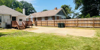 2 minutes away from Rhodes College! Beautifully Renovated! Pets are owner's approval, fees do apply. Gallery 8
