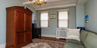 1901 WALNUT STREET Gallery 16