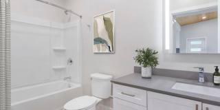 Avalon Oak Creek Gallery 17