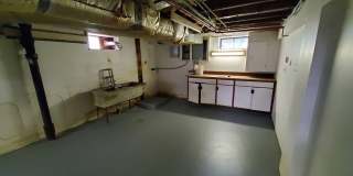 Charming 4-Bedroom Property in Prime Location Gallery 41