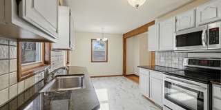Centrally Located Property Gallery 10