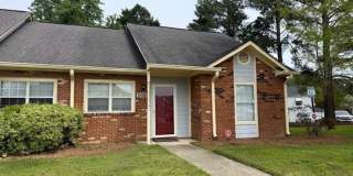 200 Old Spring Hill - Bev Roberts Rentals and Property Management Gallery 1