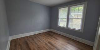 Affordable 3 Bed in Jacksonville. Bonus Room. Fenced in yard. Garage + Modern Bathroom Gallery 12