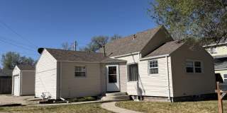 212 East 8th Avenue Gallery 1