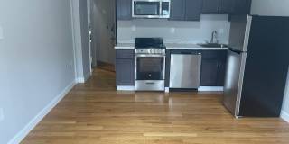 July NIO FEE Renovated Stainless steel kitchen Close to Band C green lines, Students ok Gallery 1