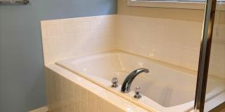 13724 FIELDSTONE Way Gallery 26