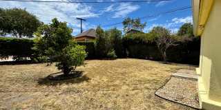 Charming House  with Large yard Gallery 37
