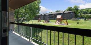 Brook Bridge Apartments Gallery 23