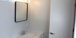 1637 Grove Road Gallery 4