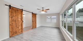 4550 16TH Avenue N Gallery 19