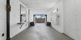 CitiZen Beach Collection on Manhattan Gallery 16