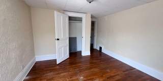Charming Four Bedroom Home on SE Side! Gallery 24