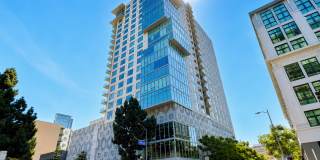 2 bedroom 2 bath Highrise Gallery 1