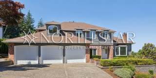 Elegant Corner-Lot Living Near Lakeridge High School Gallery 3