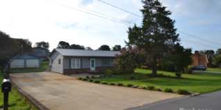 2050 35th Street NE Gallery 1