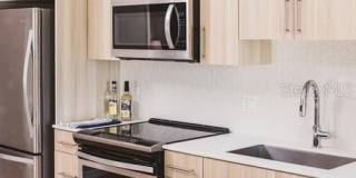 119-2 E PINE STREET Gallery 45