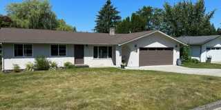 Updated Redmond Rambler For Rent! Gallery 1