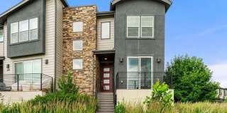 Modern End Unit in the Meadows! Gallery 1
