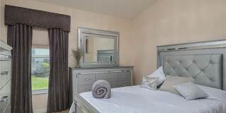 2250 Grove Dr Gallery 24