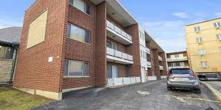 2040 W 111th Gallery 1