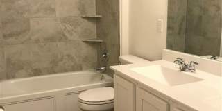 Conveniently Located 4 Bed / 2 Bath Hutto Home Gallery 18